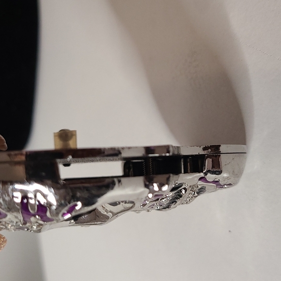 Metal Belt Buckle, Skull and Bones, Rhinestones 3" - Picture 5 of 5